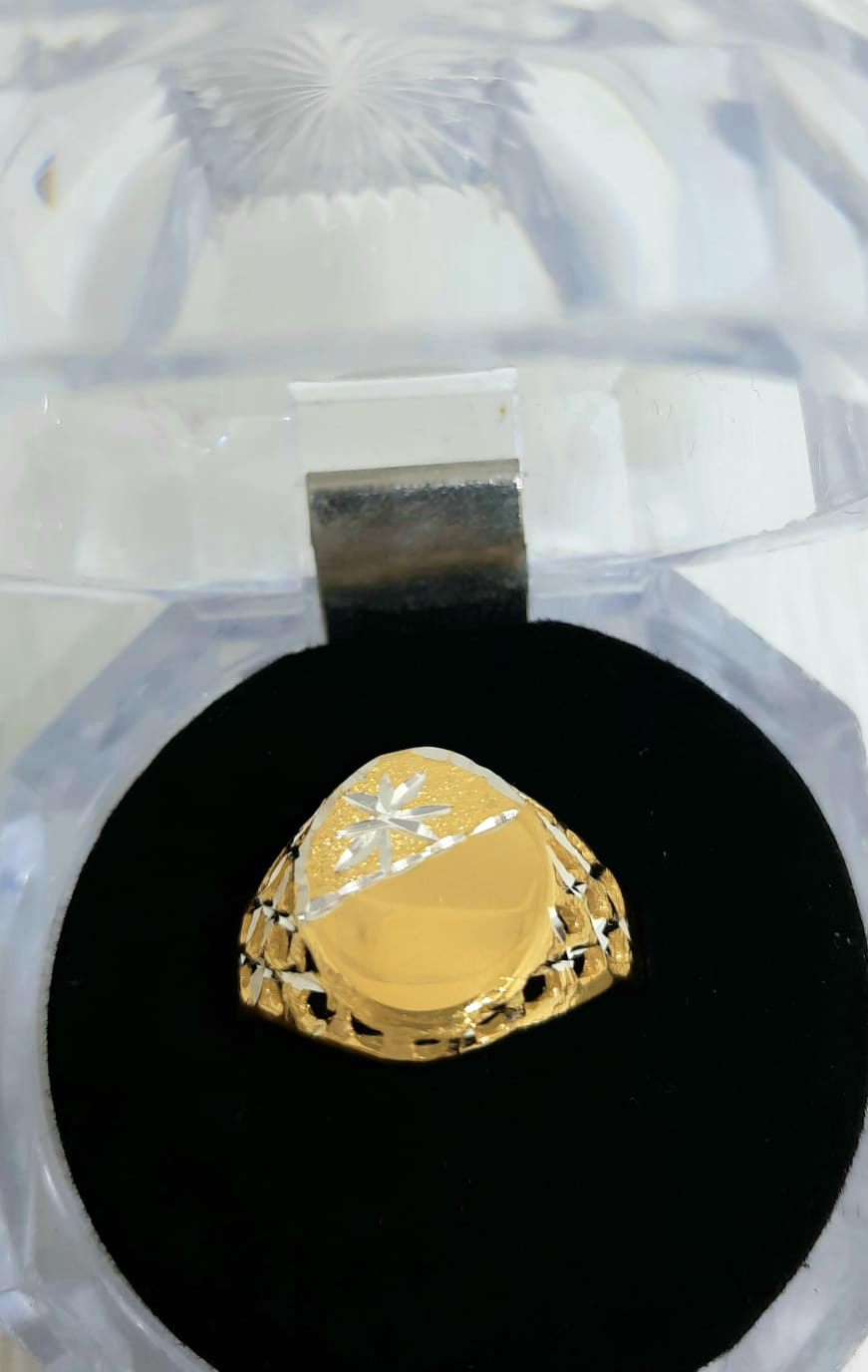 Gold Gent Ring